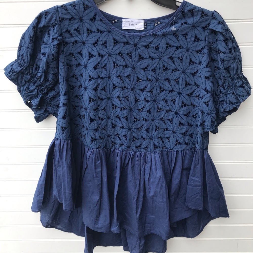 J Story by Designer club Flower Lace Peplum Top